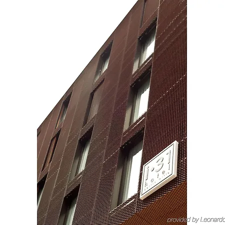 Boutique I31 Mitte ホテル 4*